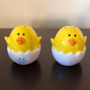 New Chick Salt and Pepper Shakers